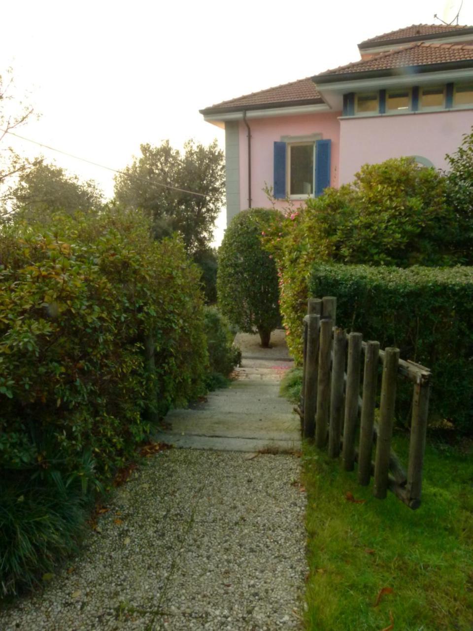 Villa Maria Lago Maggiore Reno Di Leggiuno Eksteriør billede