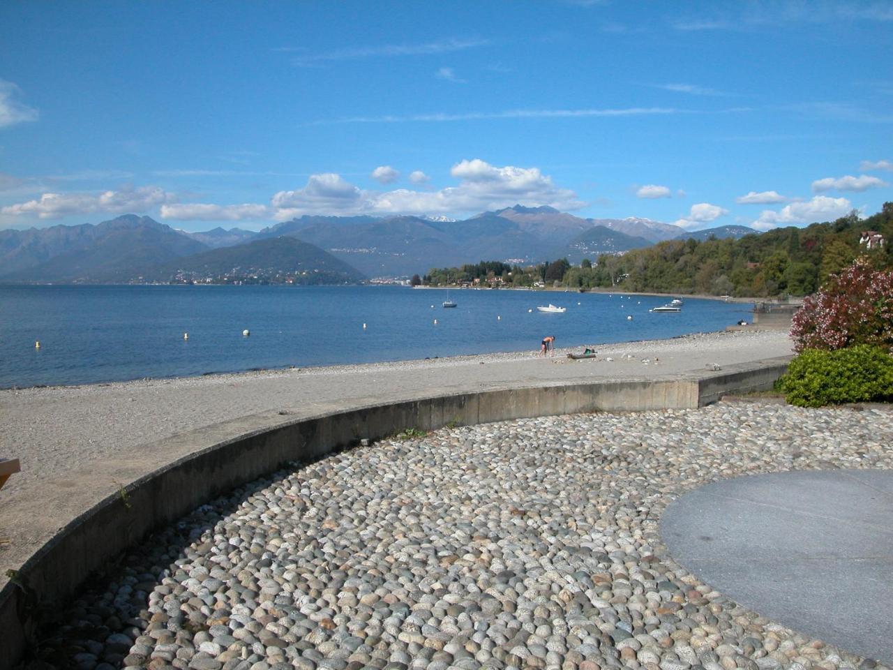 Villa Maria Lago Maggiore Reno Di Leggiuno Eksteriør billede