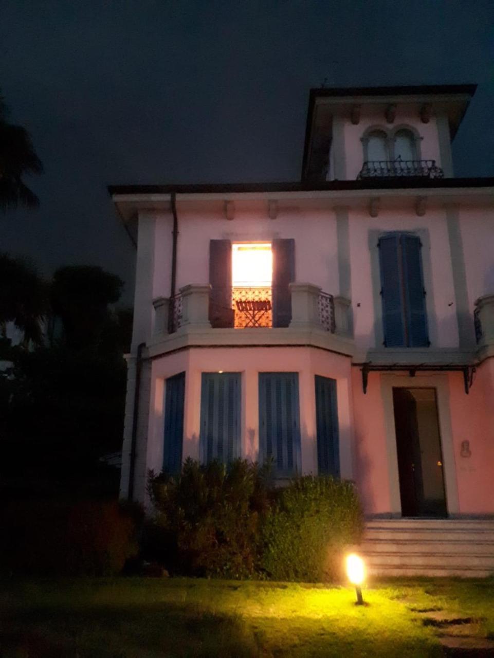 Villa Maria Lago Maggiore Reno Di Leggiuno Eksteriør billede